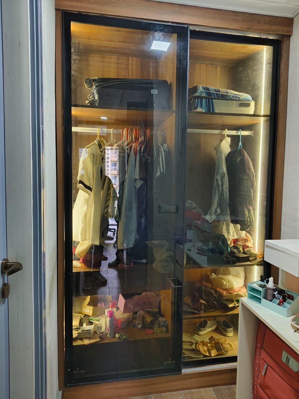 Wardrobe Design 16